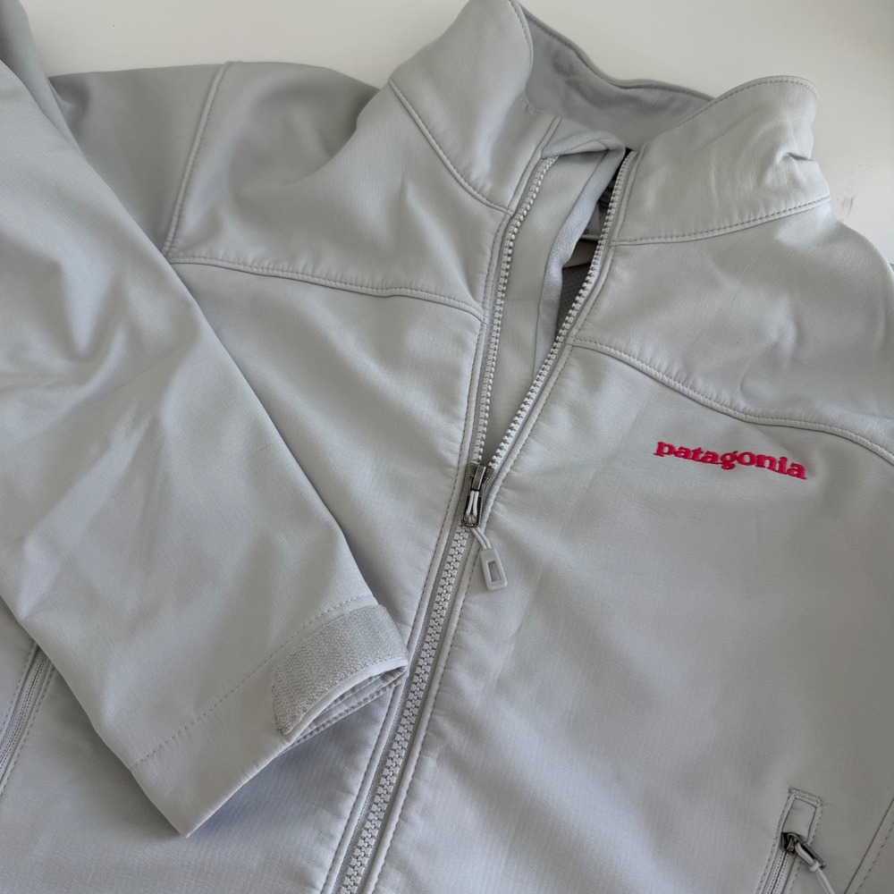Patagonia Adze Polartec Softshell Jacket Light Gray Logo Womens Small